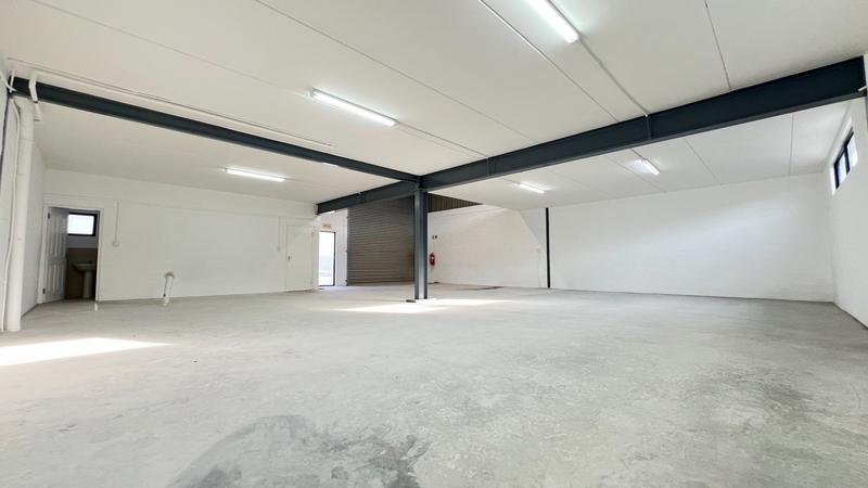 To Let commercial Property for Rent in Rivergate Western Cape